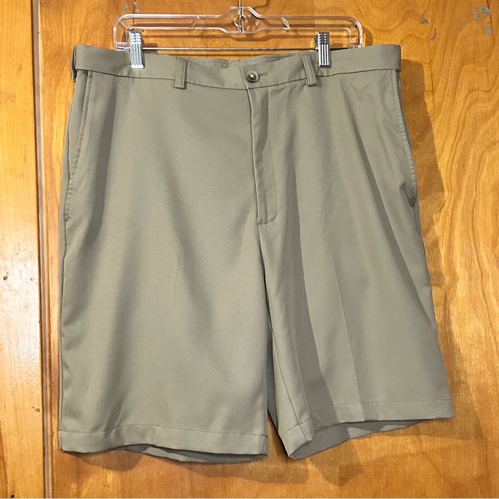 Haggar Tan Flat Front Shorts Wrinkle-Resistant